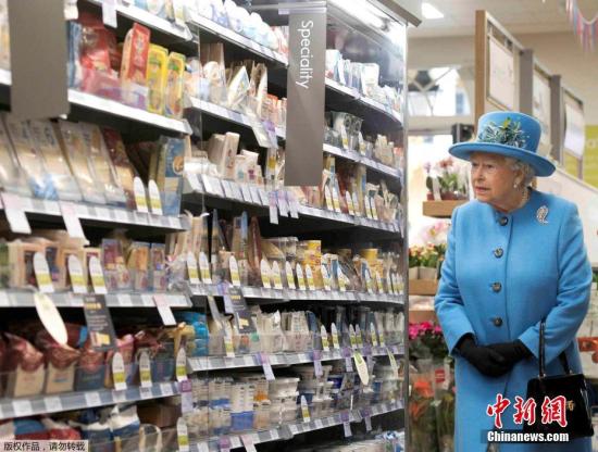资料图：英国女王伊丽莎白二世。