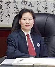 深圳女律师肖寒梅获“全国三八红旗手”称号 