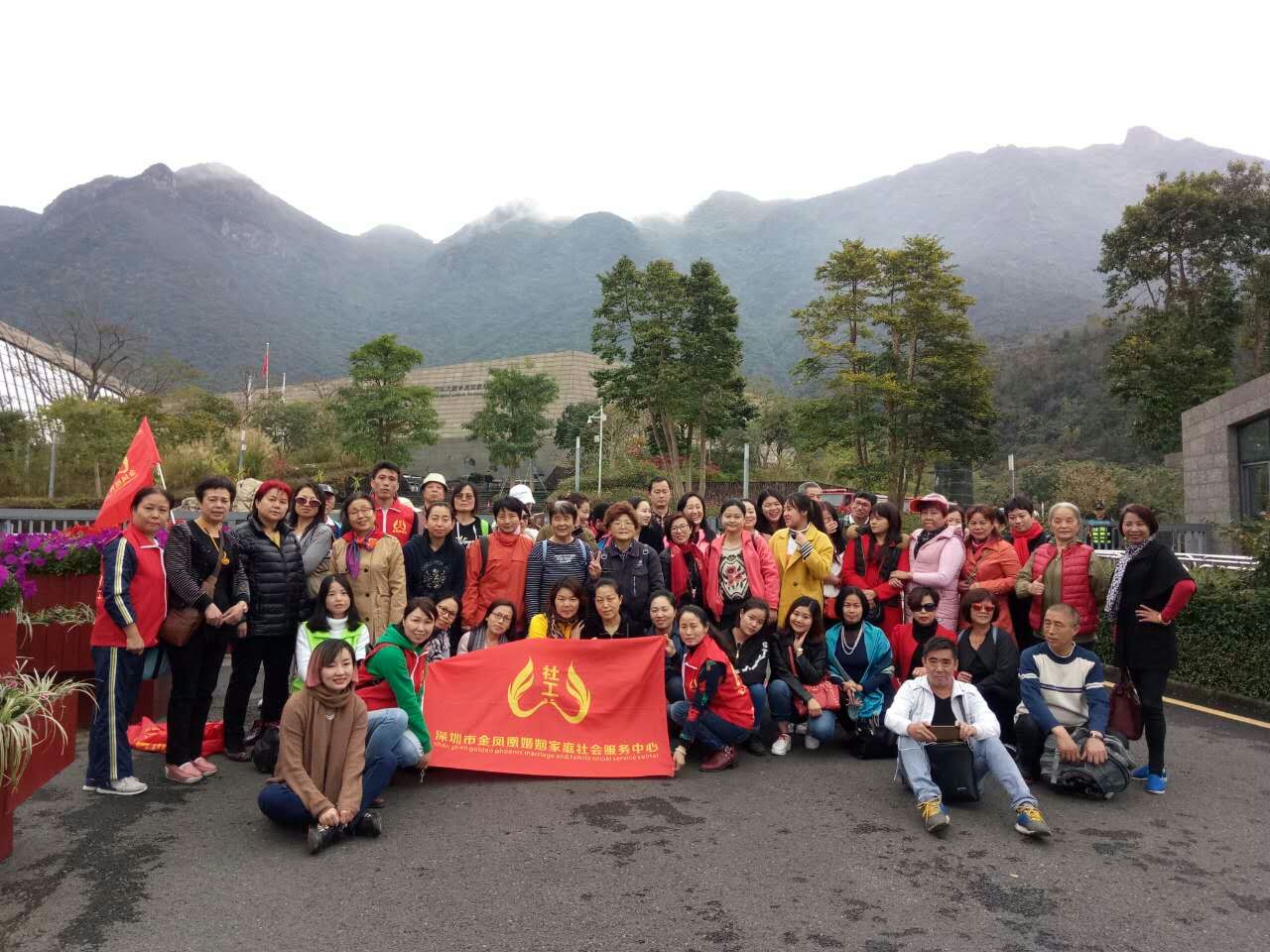 公益丨关爱单亲妈妈，金凤凰社工机构在行动