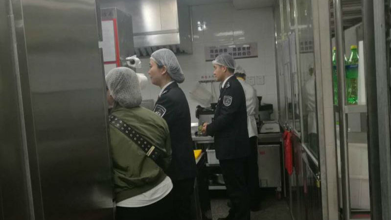 深圳市食药局“盯餐厅” 活动启动