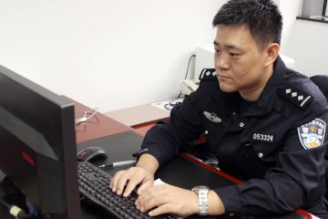 刘军：机动车查验专家