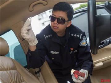 肖毅荣：从警15年始终不忘初心
