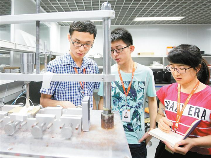深圳实体经济发展报告｜高新技术提升深圳国际地位