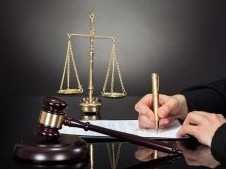 特评｜独立审判与尊重民意并非单选题