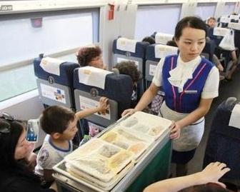 坐高铁订餐有望网上完成 所有餐品将明码标价