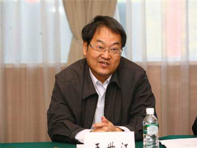 新疆生产建设兵团党委原常委王世江等2人接受组织审查