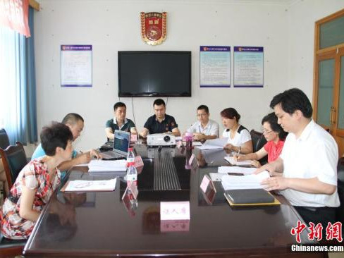 人社部：支持单位与职工协商解决劳动人事争议