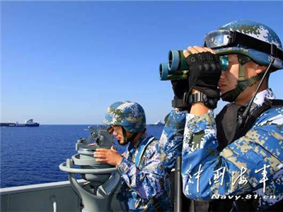 中国海军亚丁湾营救被劫外籍商船