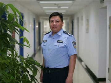 胡健宁：锲而不舍的“破案达人”
