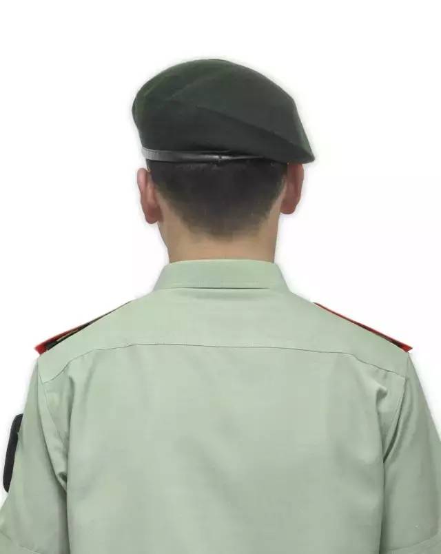 武警军官帽图片