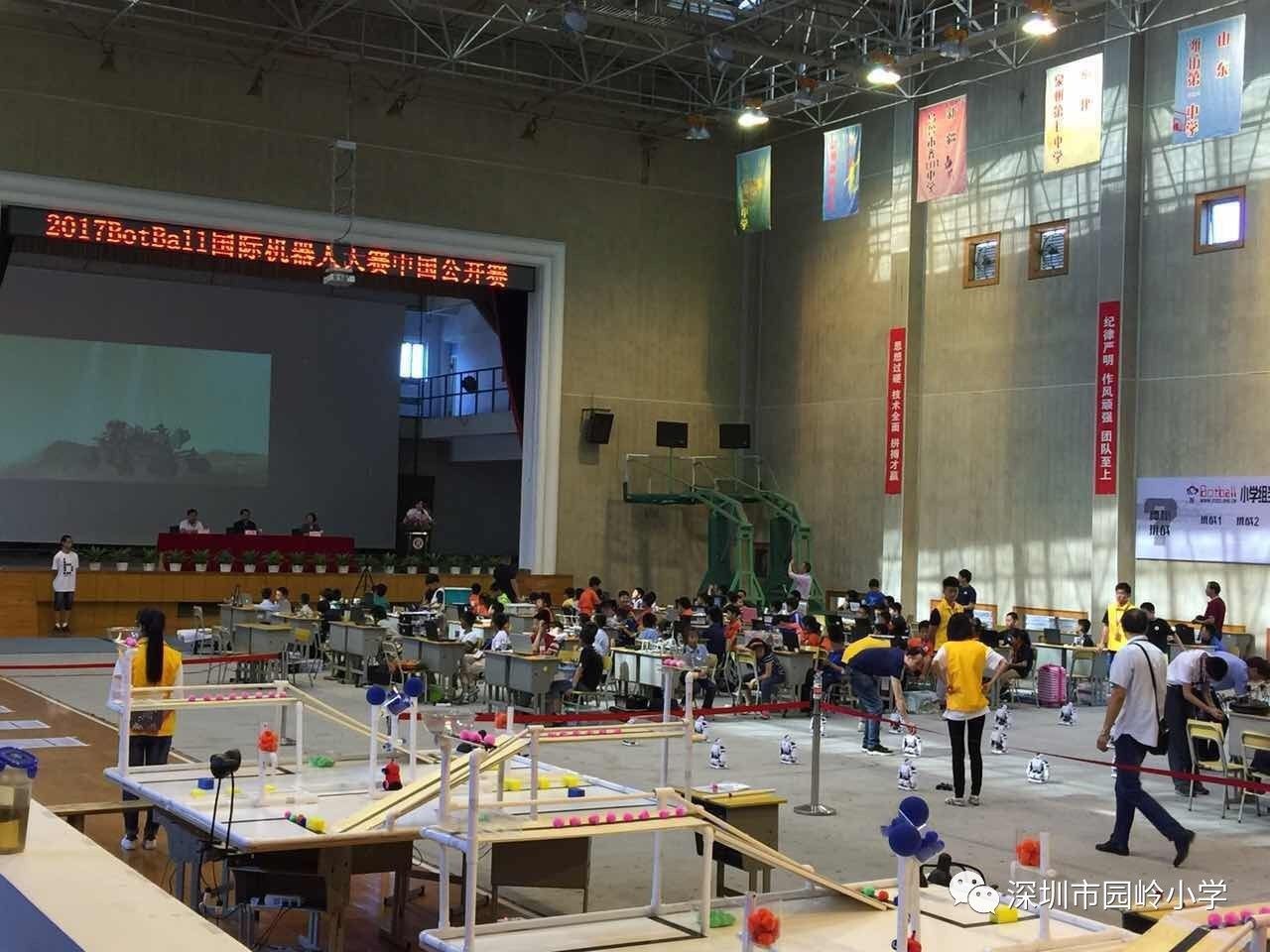 厉害了！这个小学机器人团队参加中学组比赛拿了冠军
