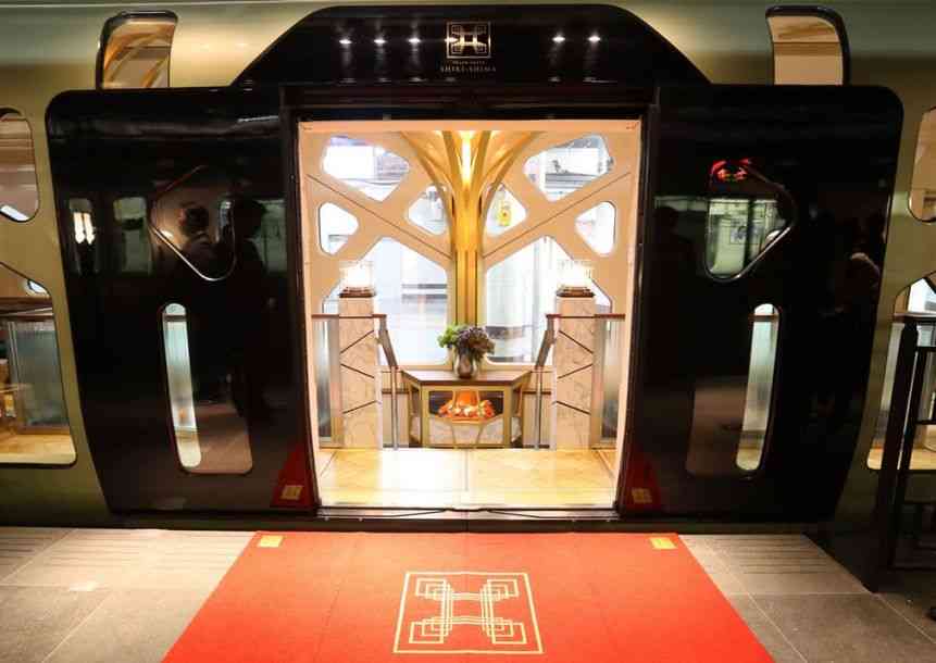 日本豪华“东方快车”：带双人床票价5万