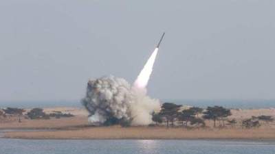 韩联社：朝鲜今日凌晨发射一枚疑似弹道导弹