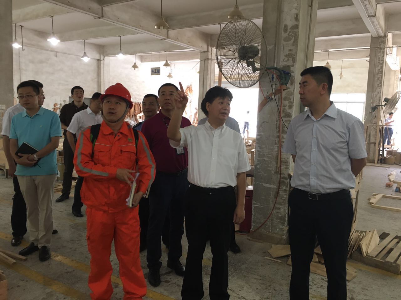 坪山突击检查安全生产隐患 4家问题企业被当场查封