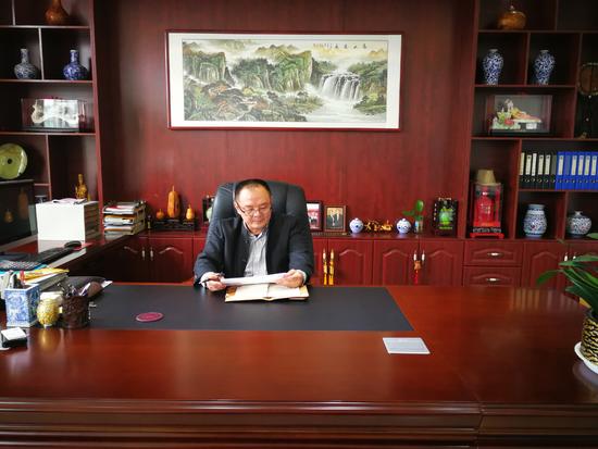 以变应变：老台商黄宏洲的“大陆生存法则” 
