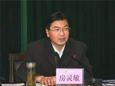 西藏自治区政府副主席房灵敏任自治区党委常委