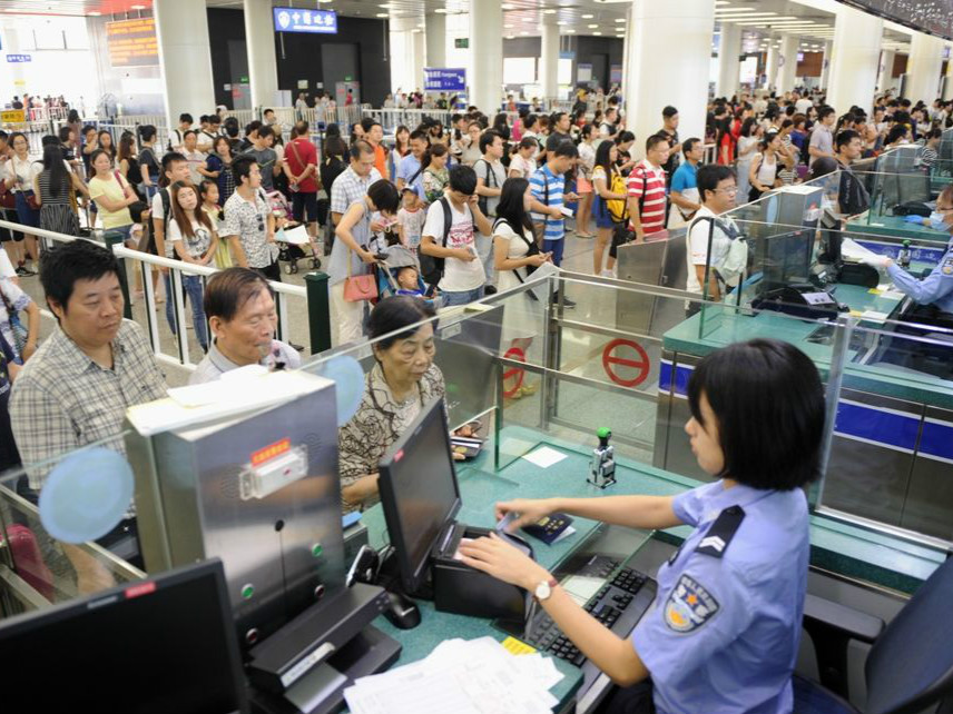 端午假期全市口岸日均通关人数超70万人次