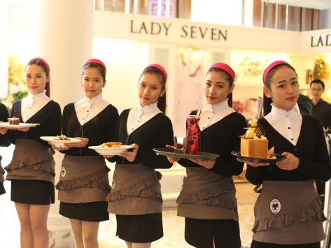 深圳欢乐灯会与Lady 7 Café签约