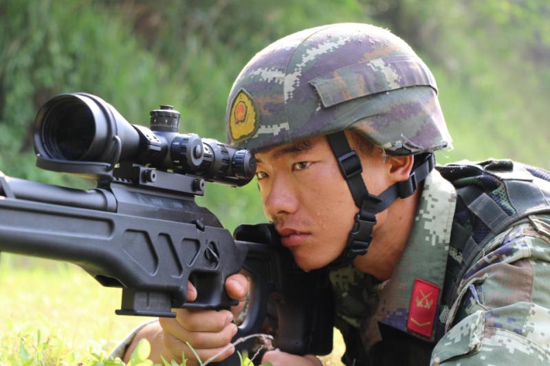 每天上万个瞄准动作一个不少！特战狙击手是这样练成的