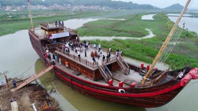 两艘仿古宋船在福建宁德开建，将重航海上丝绸之路