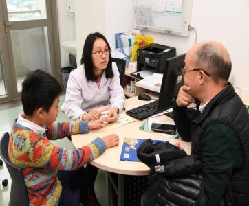 南医大深圳医院落户一年多 日门急诊量破1800多人次