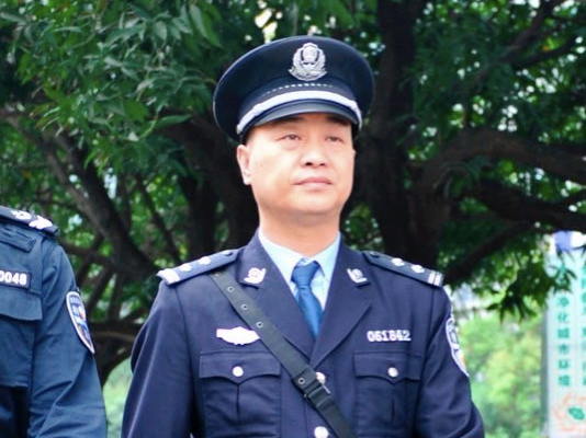 印传炎：不畏难敢担当的社区警长