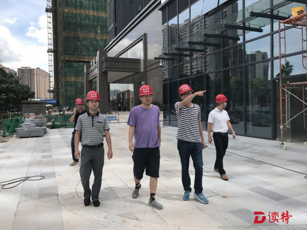 冒酷暑弃周末 坪山住建突查建筑工地安全生产 