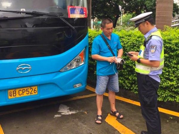 杜绝凌晨2时至5时运营！深圳交警八项措施严管客运大巴