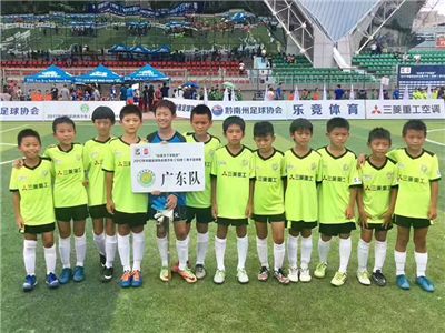 广东“足球小将”夺全国冠军，来自深圳的队员竟有10名