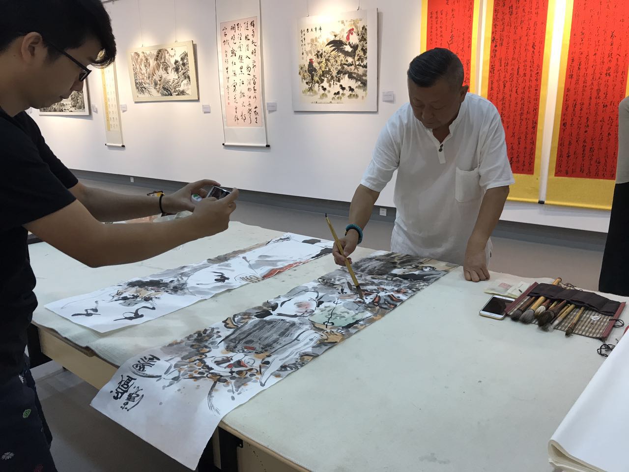 吉光片羽书画展深圳受追捧 