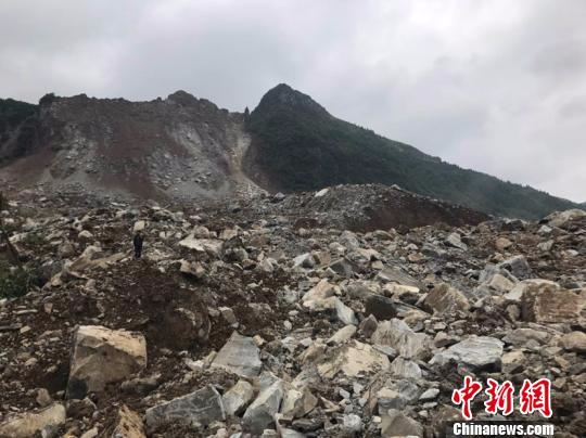 最新｜贵州纳雍山体崩塌已致3人遇难 尚有32人失联