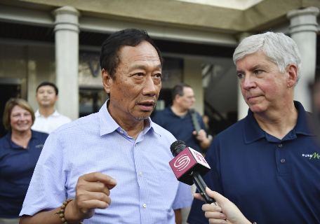 ​美国密歇根州州长深圳“约会”郭台铭 他们说了什么