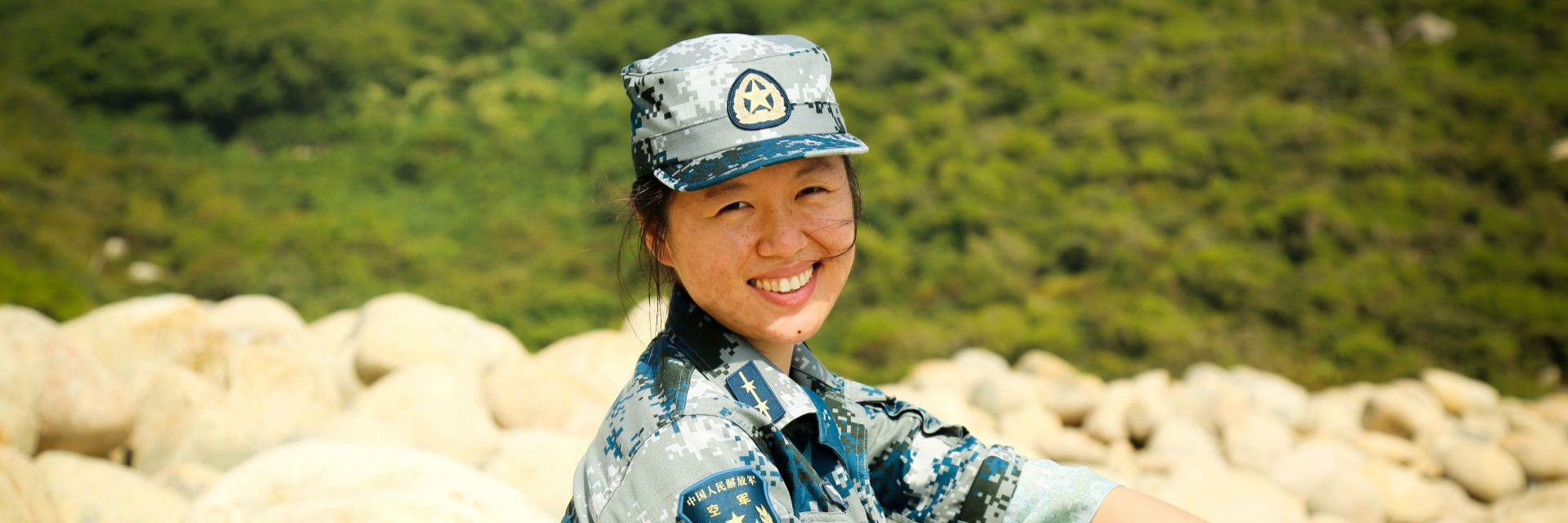 这个深圳女孩，一身戎装南疆追梦
