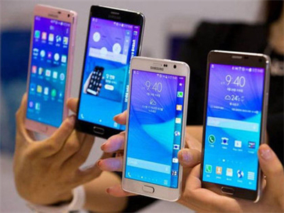 中国品牌成主导力量：智能手机市场份额高达48%