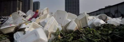 垃圾围城！每天2.56亿份外卖塑料餐盒都去了哪？