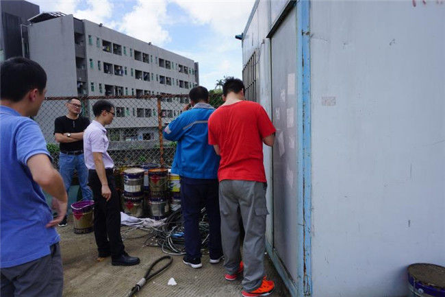 20多罐易燃液体违规存放？大鹏办事处安监办立即清理