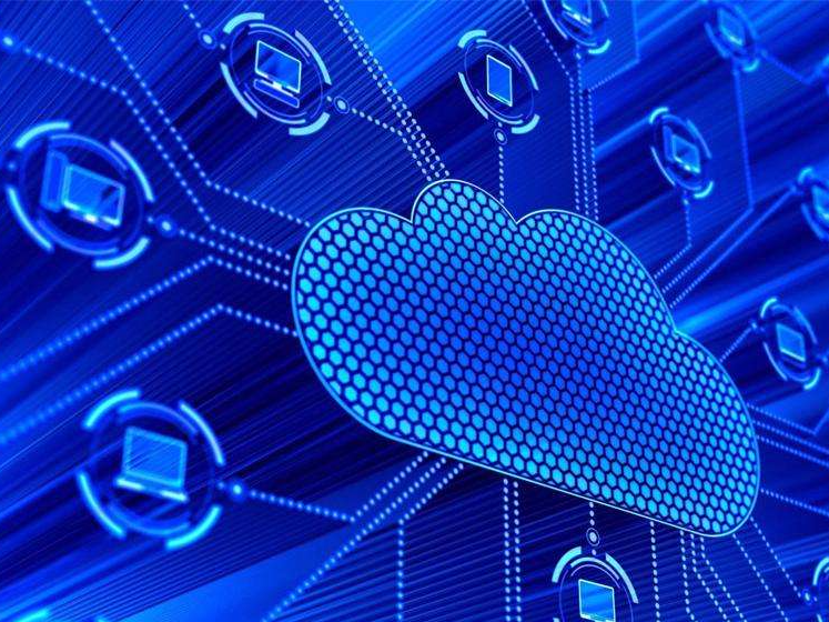 马化腾：未来腾讯将主要关注AI、云、大数据 