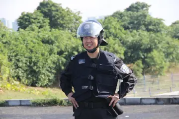 郑文斌：苦练本领、身先士卒的硬汉警察