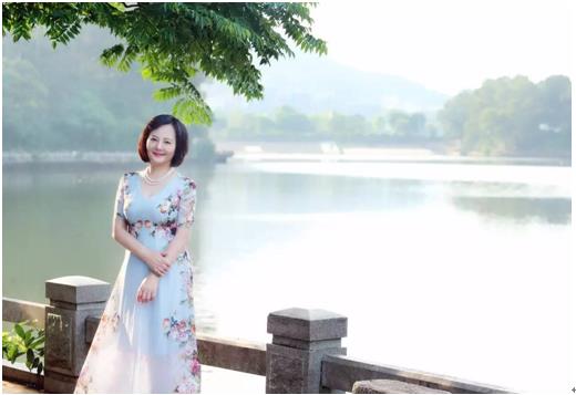 一周好戏| 深圳音乐圈无人不识 “幕后的她”首开个唱