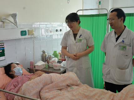 她求孩路异常艰辛 好不容易怀孕又突发“胎儿窘迫”症……