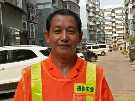 橙之荣耀 | 郭清华：给旧街区洁净之美的温柔大叔