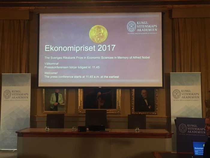美国经济学家获2017年诺贝尔经济学奖 