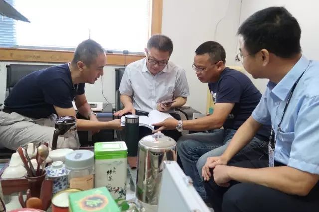 深圳市安委办副主任姚亮率队赴坪山督导检查安全生产