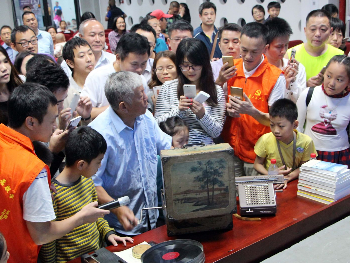市民素质大讲堂龙华开讲！机器人在中国的应用