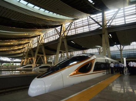 复兴号将推出国内“最快跨城快递” 10小时送达客户