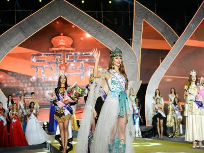 世界模特小姐大赛落幕 乌克兰小姐夺冠