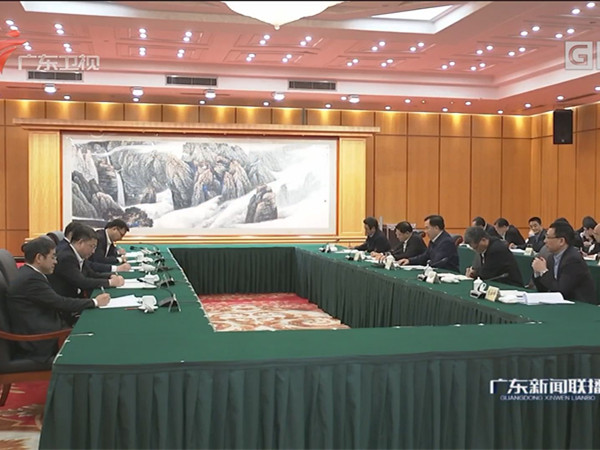 上海市政府代表团来深圳了，学习考察这些方面的经验做法