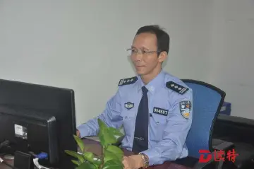 黄佐伦：扎根基层23年
