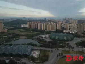 深圳第一高楼将换成它？龙岗将建约600米超高层建筑