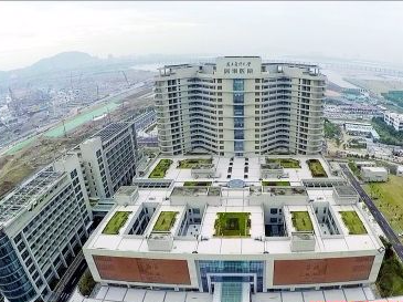 就在周四！南医大深圳医院举办开业两周年大型义诊活动